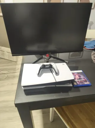 Ps5 Slim con mando y monitor
