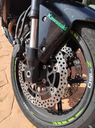 Kawasaki Z750 Naked 2007 con 47.305 km