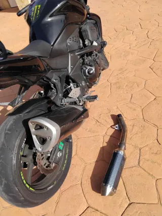 Kawasaki Z750 Naked 2007 con 47.305 km