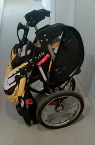 Carrito de bebé Crown para correr plegable