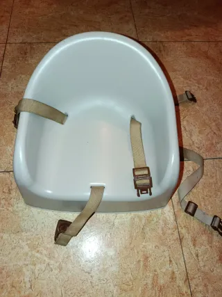 Babycook Beaba para bebé , trona para sillas...