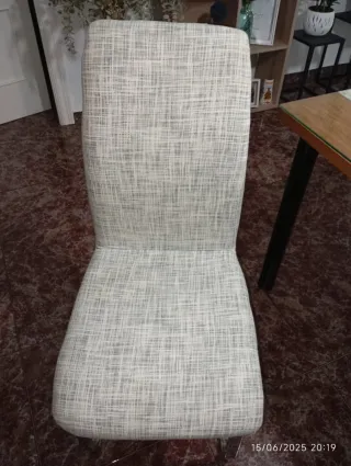 Juego de 2 sillas modernas