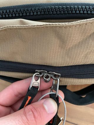 Mochila de viaje TOLACCEA marrón y naranja