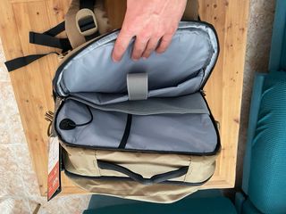 Mochila de viaje TOLACCEA marrón y naranja