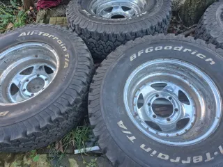 Ruedas completas 6 agujeros sin estrenar