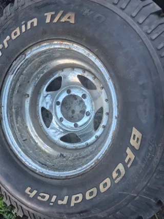 Ruedas completas 6 agujeros sin estrenar