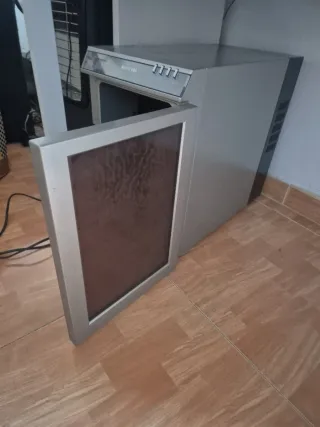 Nevera para 6 botellas