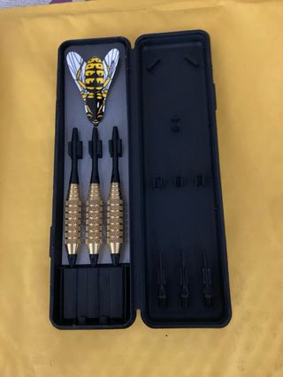 Juego de dardos Harrows Buzz 18g