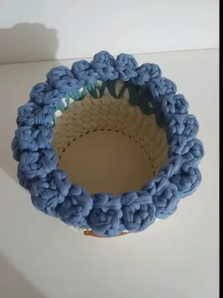 Cestino uncinetto decorativo
