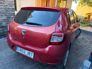 Dacia Sandero 2015