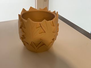 Maceta diseño hojas terracota beige