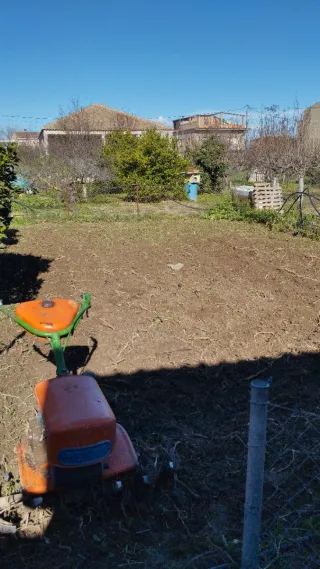 Se acen mantenimientos de huertos..fincas y jardin