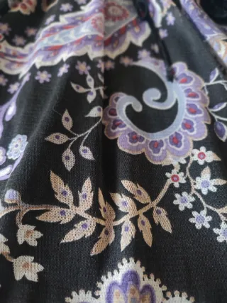 Vestido El Corte Inglés negro y morado