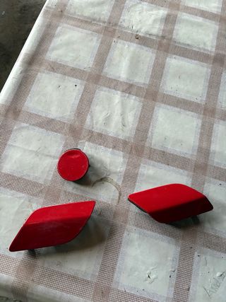 Tapas paragolpes Opel Astra H rojas