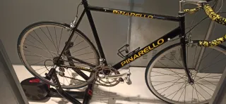 Bicicleta de carretera y rodillo