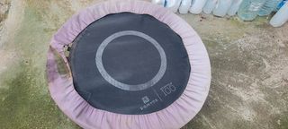 Columpio azul para niños 10€ Bici 10€   Motos 10€