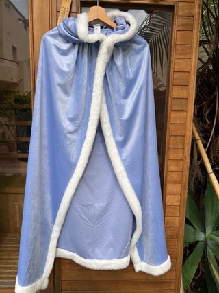 Disfraz capa y vestido Zara 11-14 años