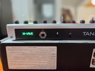 M-Wave TANK-B Pedalera Multiefectos Bajo