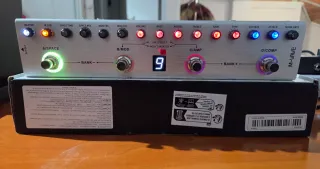 M-Wave TANK-B Pedalera Multiefectos Bajo