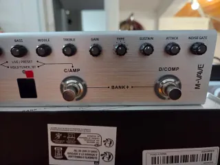 M-Wave TANK-B Pedalera Multiefectos Bajo