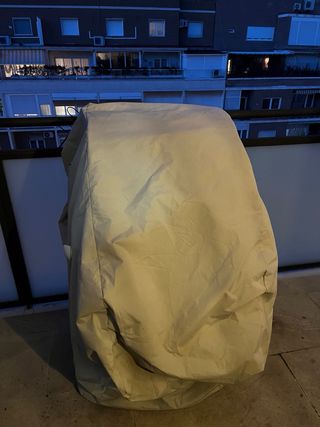 Barbacoa de gas negra