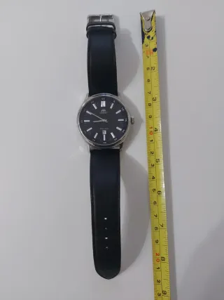 Orologio Orient grande al quarzo