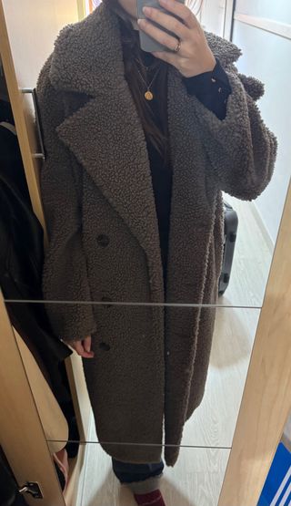 Abrigo borreguito Zara largo Talla XS