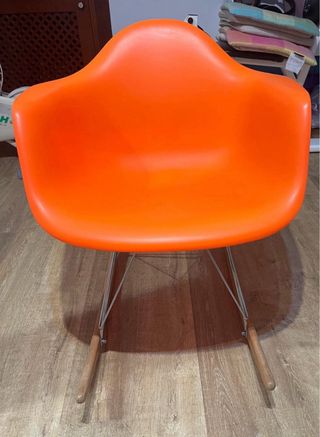 Silla Mecedora Moderna Naranja