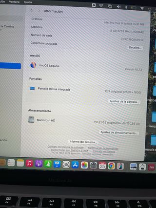 MacBook Air 13” 2020 8GB RAM
