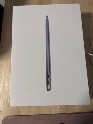MacBook Air 13” 2020 8GB RAM