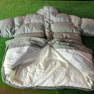 Abrigo Plumífero Gris Nike