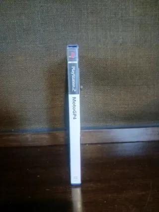 PlayStation 2 MotoGP 4 Juego Carreras