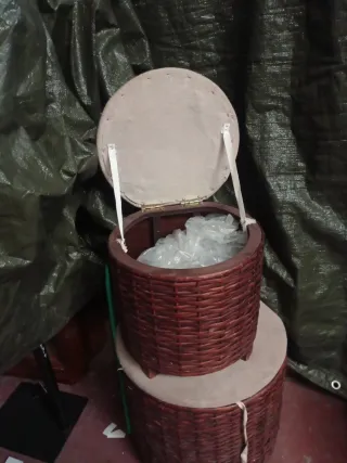 Taburete de almacenaje natural uno grande y peque