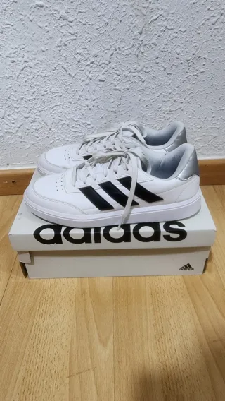 Zapatillas Adidas Blancas talla 44