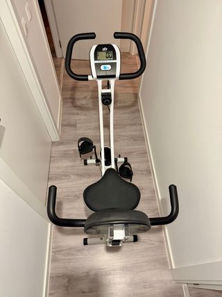 Bicicleta Estática Plegable ION Fitness