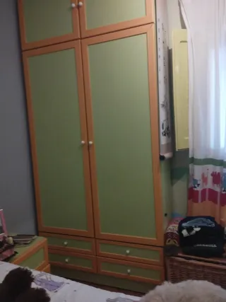 Armario de dormitorio madera