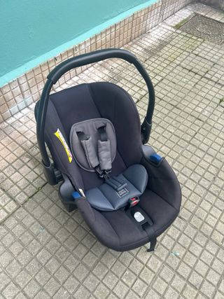 Silla de paseo Hauck 3 en 1 Ruedas grandes.