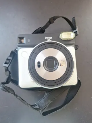 Cámara Fujifilm Instax Square SQ6 Negra