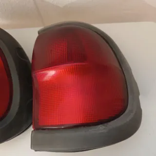 Pilotos Traseros Nissan Terrano 2