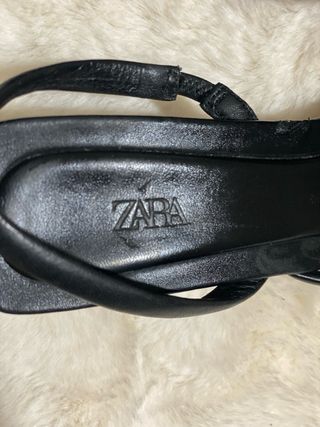 Sandalias tacón Zara negras T.38