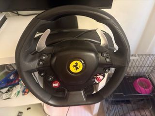 Volante Thrustmaster Ferrari T80 PS4/PS5