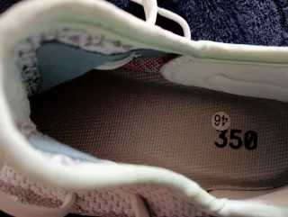 Adidas Yeezy Boost 350 V2