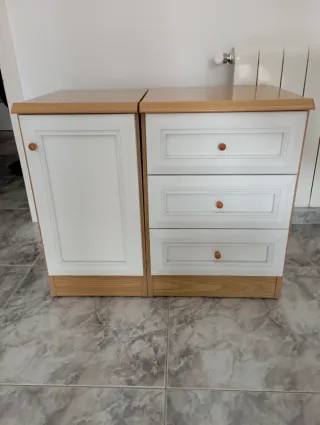 Mesita y mueble auxiliar RECOGIDA HOY