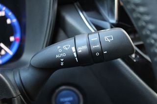 Toyota Corolla 1.8 125H STYLE E-CVT