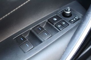 Toyota Corolla 1.8 125H STYLE E-CVT