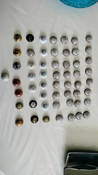 54 Chapas Tapones de Cava Colección