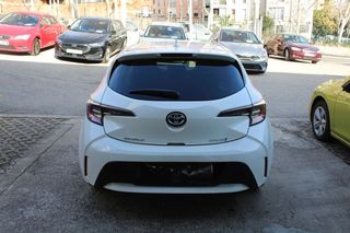 Toyota Corolla 1.8 125H STYLE E-CVT