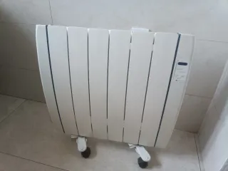 Radiadores eléctricos programables con ruedas