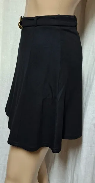 Minigonna Dven&Odd con cintura a fibbia