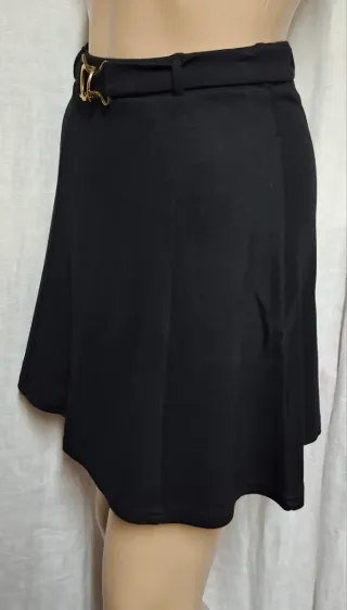 Minigonna Dven&Odd con cintura a fibbia